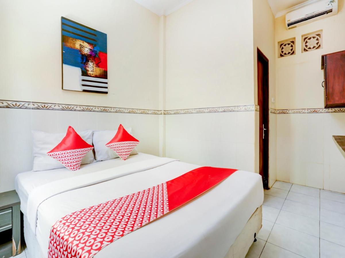 Rabasta Enjoy Kuta Hotel Kuta  Exterior photo