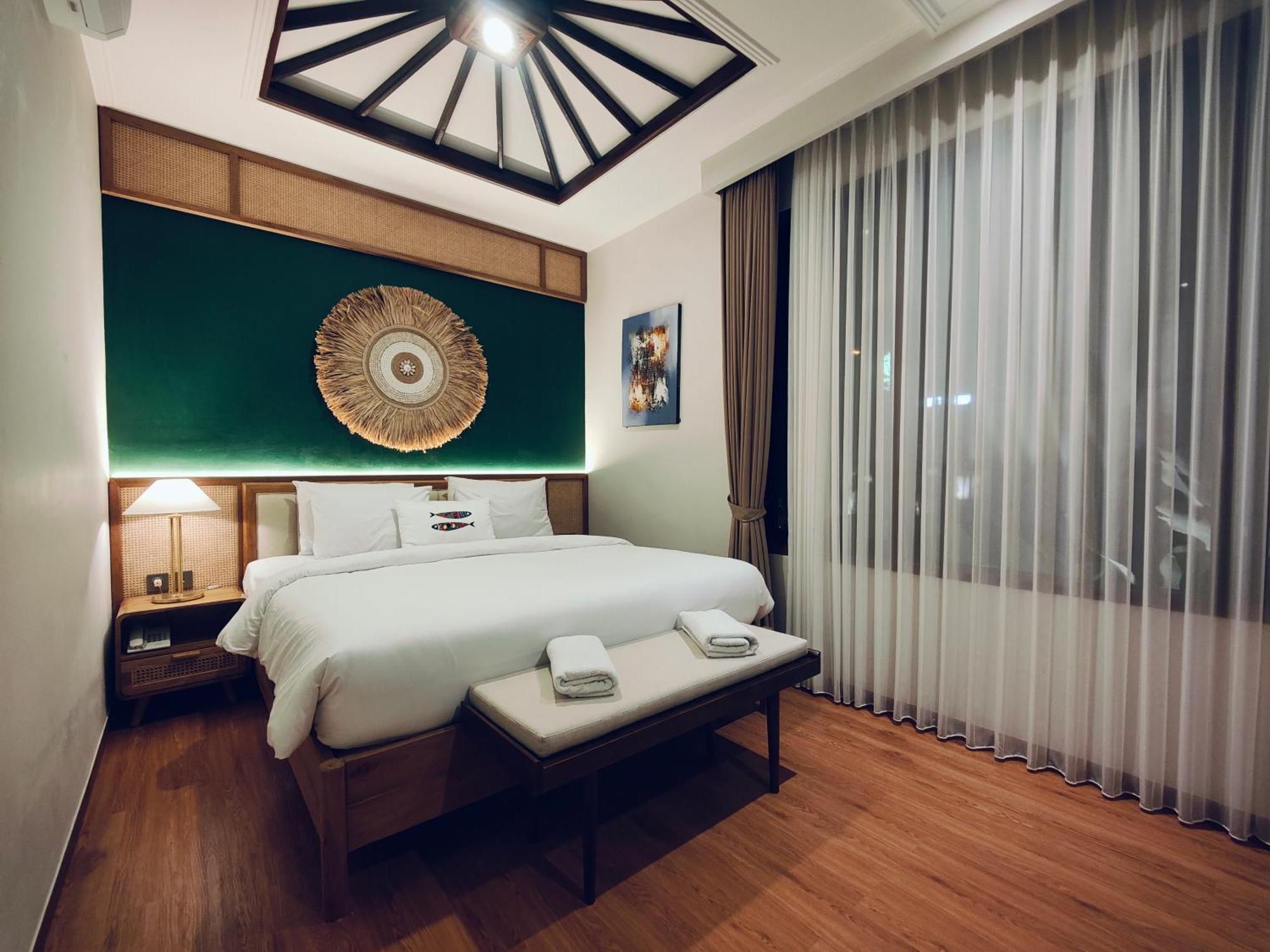 Rabasta Enjoy Kuta Hotel Kuta  Exterior photo